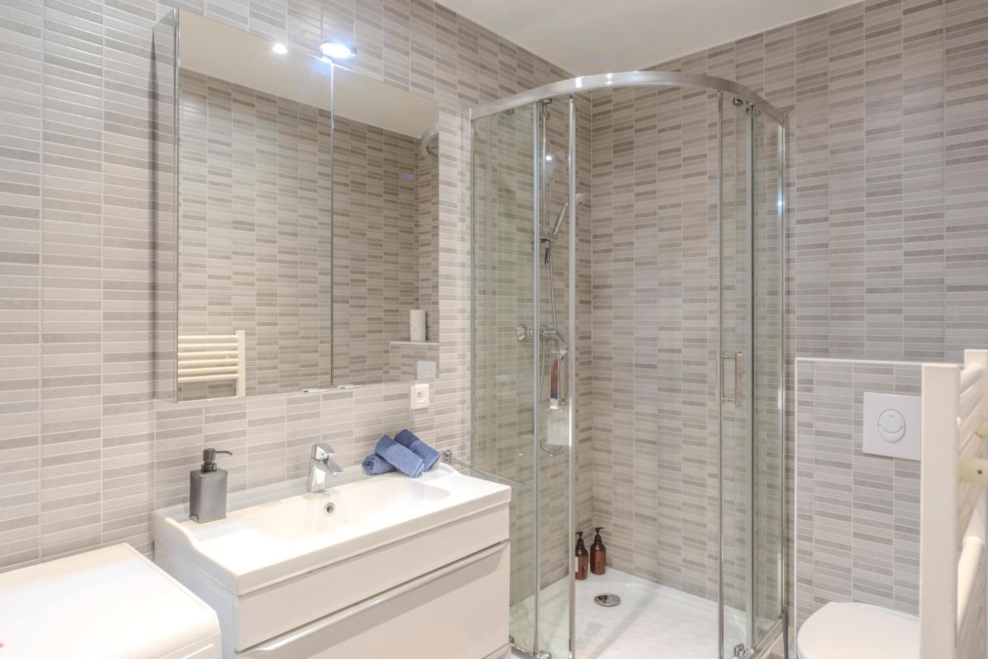 Lovely Renovated 45M2 In The Hearth Of Cannes Bagian luar foto